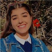 Soy una mujer educada y le gusta enseñar cosas nuevas a los jóvenes tengo experiencia dando clases particulares a niños